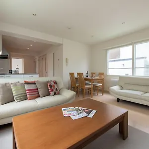 Apartment Sakura